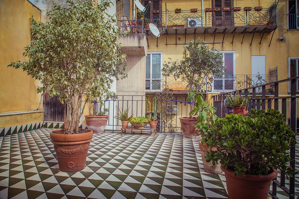 Palazzo Trinacria Apartman Palermo Kültér fotó