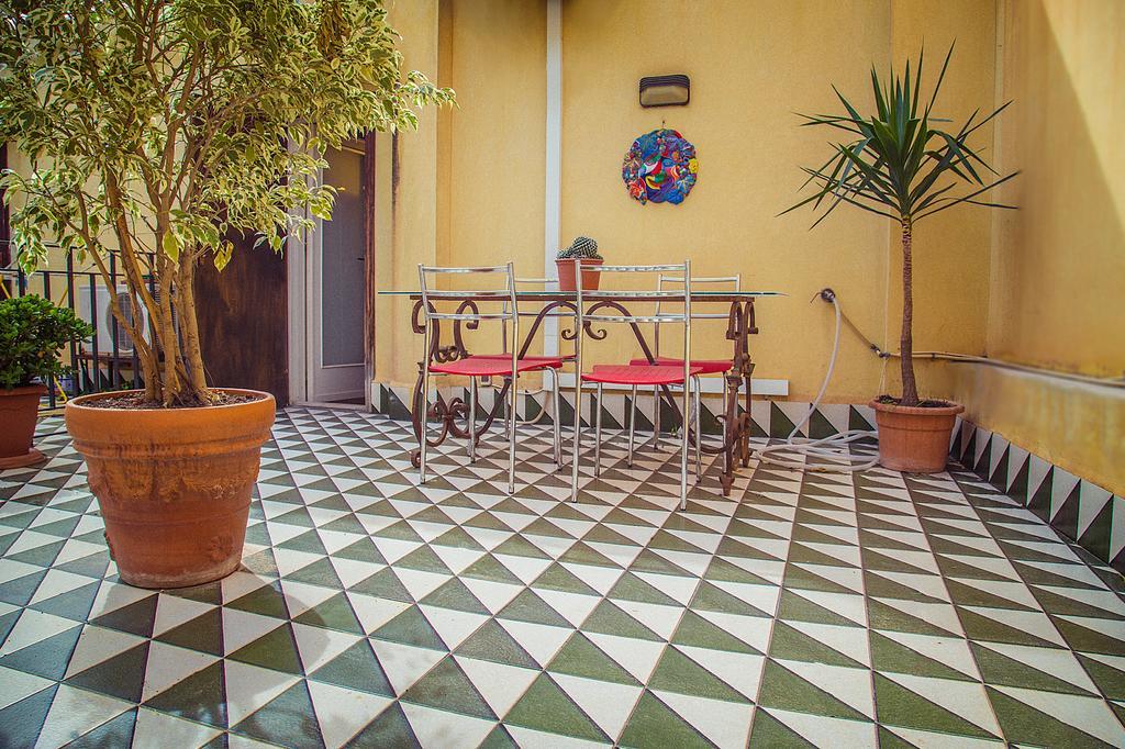 Palazzo Trinacria Apartman Palermo Kültér fotó